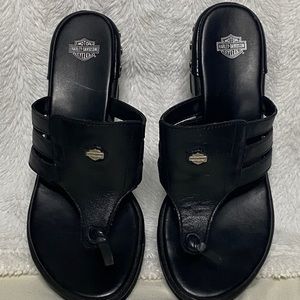 HARLEY DAVIDSON-Black Thong Sandal, 3” Heel